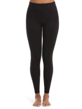 SPANX Look At Me Now Legging - Size XS